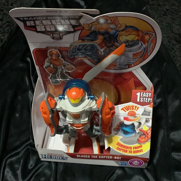 HASBRO- TRANSFORMERS- RESCUE BOTS- 2011 BLADES THE COPTER-BOT. 🆕 - Picture 7 of 11